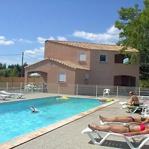  Hébergement de vacances Les Lavandes